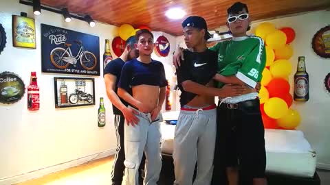 pushman online show from February 1, 2025, 1:44 am