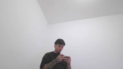 Snapshot of 1sensual chatting on December 22, 2024, 7:31 pm 1sensual online show from December 22, 2024, 7:31 pm