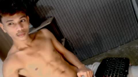 Snapshot of 1sweetloverxx chatting on July 5, 2026, 10:44 am 1sweetloverxx online show from July 5, 2026, 10:44 am
