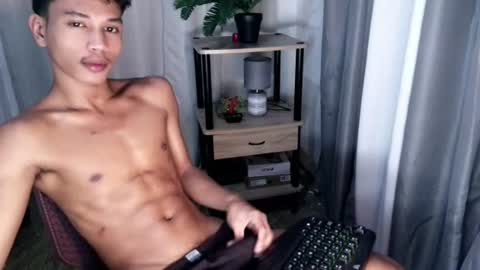 Snapshot of 1sweetloverxx chatting on July 16, 2026, 4:24 pm 1sweetloverxx online show from July 16, 2026, 4:24 pm
