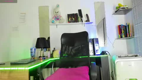 Snapshot of 1sweetvaleria1 chatting on May 19, 2026, 1:56 am 1sweetvaleria1 online show from May 19, 2026, 1:56 am
