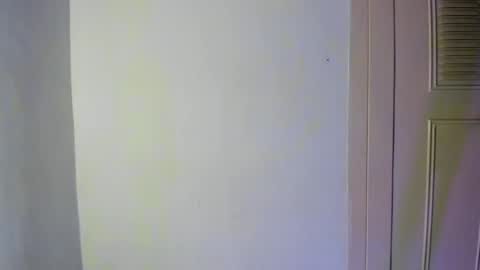 1sweetvaleria1 online show from July 29, 2026, 1:37 am