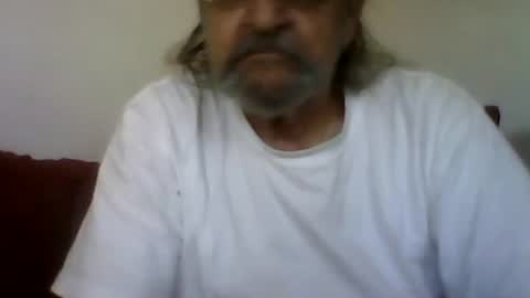 Snapshot of 1valentine chatting on November 1, 2025, 6:32 pm 1valentine online show from November 1, 2025, 6:32 pm