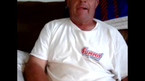 Snapshot of 20acresbub chatting on September 13, 2025, 5:57 pm 20acresbub online show from September 13, 2025, 5:57 pm