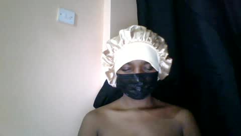 Snapshot of 20twentythree3 chatting on August 2, 2026, 9:41 am noface online show from August 2, 2026, 9:41 am