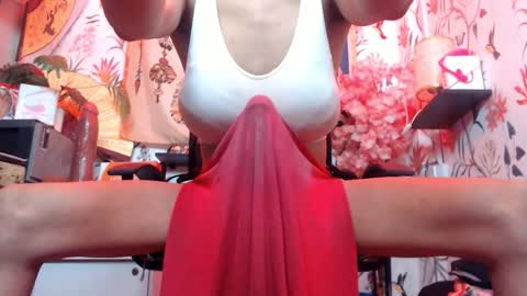 Snapshot of 21cmmusclecockts chatting on October 11, 2025, 4:38 pm mharjorie online show from October 11, 2025, 4:38 pm