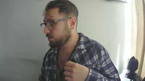 Snapshot of 21jus chatting on November 15, 2025, 11:18 am 21jus online show from November 15, 2025, 11:18 am