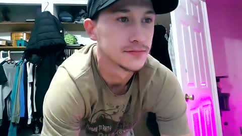 AlecurClit online show from December 9, 2024, 12:45 am