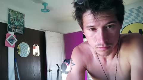 AlecurClit online show from September 28, 2025, 10:59 pm