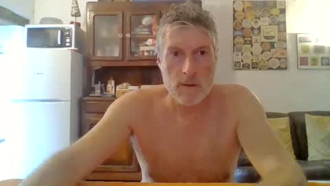 22esserre online show from August 7, 2026, 10:28 am