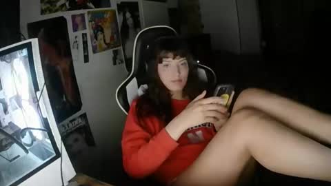 23trans online show from December 2, 2025, 5:35 am