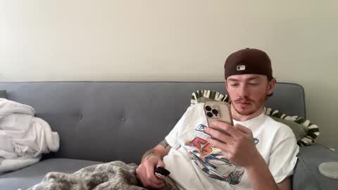 Snapshot of 26sneakers chatting on November 6, 2025, 8:43 pm 26sneakers online show from November 6, 2025, 8:43 pm