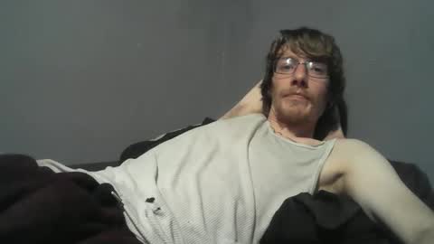 Snapshot of 2big2hype chatting on April 24, 2026, 2:47 am cheif online show from April 24, 2026, 2:47 am