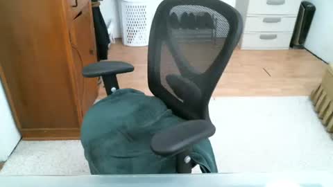 Snapshot of 2for1more chatting on September 26, 2025, 3:05 pm Call me SIR if you want my attention. Pup Handler Master Owner online show from September 26, 2025, 3:05 pm