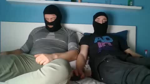 2frenchfriends online show from January 10, 2025, 10:04 pm