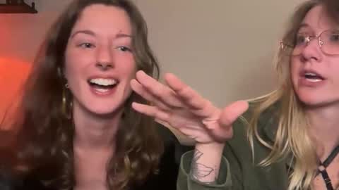 Zenon  Zelda online show from November 17, 2025, 4:40 am