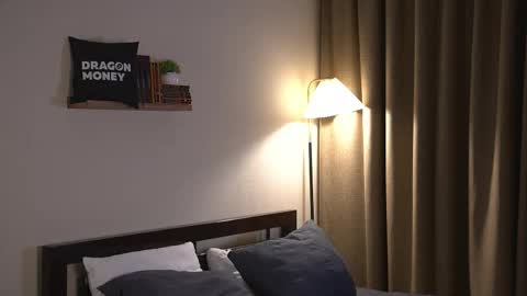 Snapshot of 2girls_1dream chatting on February 9, 2026, 2:32 pm Elley online show from February 9, 2026, 2:32 pm