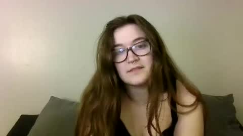 Snapshot of 2gorls1link chatting on January 3, 2025, 5:39 am 2girls1link online show from January 3, 2025, 5:39 am