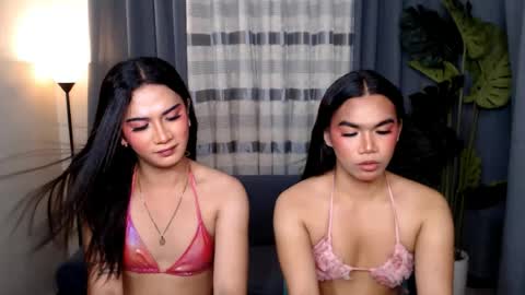 2hotblowjob694uxxx online show from July 25, 2026, 2:25 pm