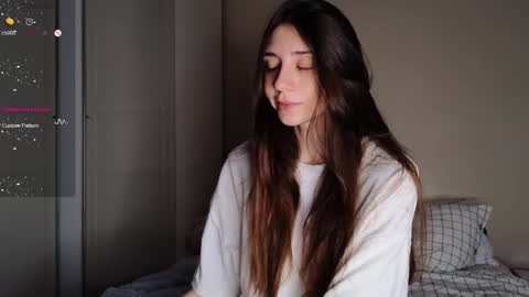 Snapshot of 2insensitive chatting on January 27, 2025, 4:30 am Lina free control in pvt online show from January 27, 2025, 4:30 am