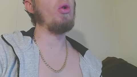 2small4you83 online show from February 10, 2025, 4:58 pm