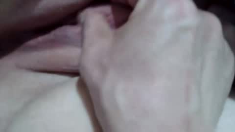 Snapshot of 2trippy69 chatting on February 1, 2026, 12:31 am 2trippy69 online show from February 1, 2026, 12:31 am