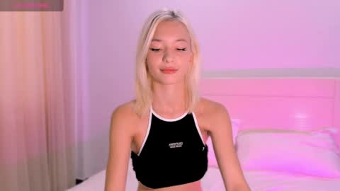 Snapshot of 30_second_to_cum chatting on May 7, 2026, 3:56 am 30_second_to_cum online show from May 7, 2026, 3:56 am