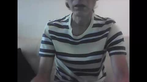 Snapshot of 34colombiano34 chatting on May 25, 2026, 8:31 am 34colombiano34 online show from May 25, 2026, 8:31 am
