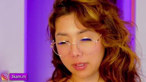 Snapshot of 3kam_amazonian chatting on December 11, 2024, 5:04 pm independent model online show from December 11, 2024, 5:04 pm