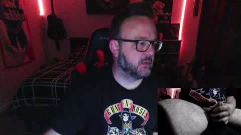 Snapshot of 3ndlessmike chatting on April 24, 2026, 11:12 am 3ndlessmike online show from April 24, 2026, 11:12 am