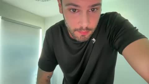 3xxxjason online show from October 25, 2025, 6:35 pm