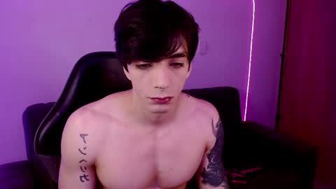 420_user online show from May 28, 2026, 6:21 am