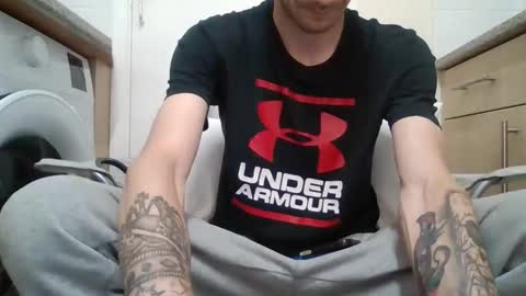 Snapshot of 420feetloverr420 chatting on September 17, 2025, 12:45 am 420feetloverr420 online show from September 17, 2025, 12:45 am