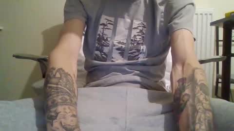 Snapshot of 420feetloverr420 chatting on October 24, 2025, 10:06 pm 420feetloverr420 online show from October 24, 2025, 10:06 pm