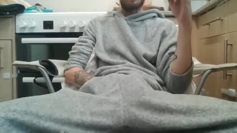 Snapshot of 420feetloverr420 chatting on October 26, 2025, 7:14 am 420feetloverr420 online show from October 26, 2025, 7:14 am