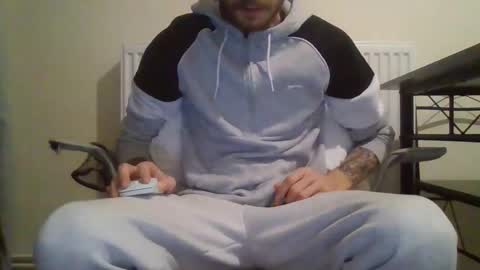 Snapshot of 420feetloverr420 chatting on November 1, 2025, 1:29 am 420feetloverr420 online show from November 1, 2025, 1:29 am