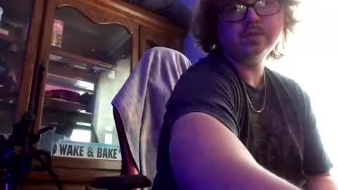 Snapshot of 420jizzva chatting on May 19, 2026, 10:27 pm Daddythickdick420 online show from May 19, 2026, 10:27 pm
