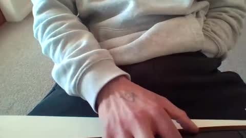 Snapshot of 4glz chatting on October 19, 2025, 1:06 am 4glz online show from October 19, 2025, 1:06 am