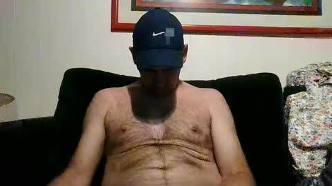 Snapshot of 4nuf chatting on October 14, 2025, 8:31 pm 4nuf online show from October 14, 2025, 8:31 pm