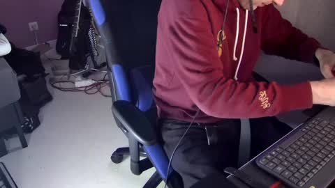 Snapshot of 55hotgboy chatting on February 2, 2025, 7:41 am Larese Carlo online show from February 2, 2025, 7:41 am