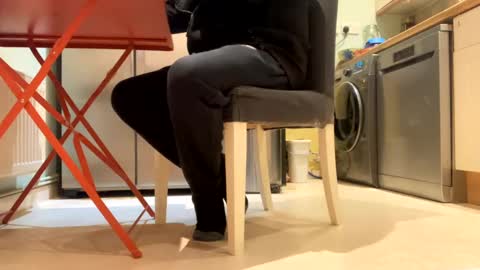 5ar5rooooov online show from December 2, 2024, 10:23 pm