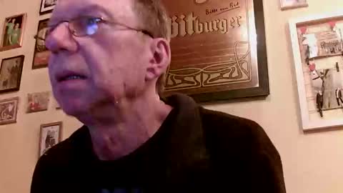 Snapshot of 64shorty chatting on October 8, 2025, 5:21 pm 64shorty online show from October 8, 2025, 5:21 pm