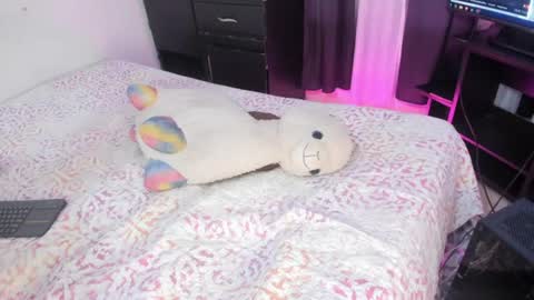 Snapshot of 6_bunny_9 chatting on July 19, 2026, 1:31 am Celeste online show from July 19, 2026, 1:31 am
