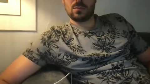 6tu online show from September 16, 2025, 7:59 pm