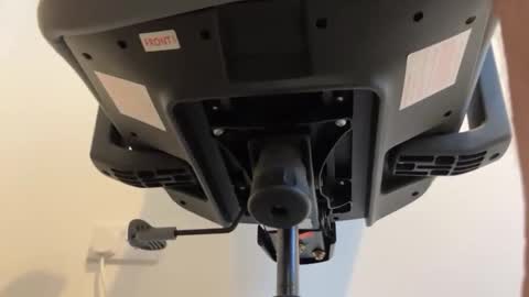 Snapshot of 7104 chatting on April 16, 2026, 12:17 pm 7104 online show from April 16, 2026, 12:17 pm