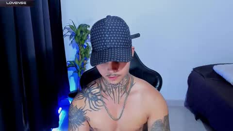 Stefan online show from September 16, 2025, 6:53 pm