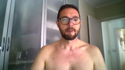 Snapshot of 77architt chatting on May 4, 2026, 9:38 am 77architt online show from May 4, 2026, 9:38 am
