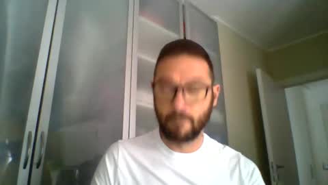 Snapshot of 77architt chatting on May 18, 2026, 7:47 am 77architt online show from May 18, 2026, 7:47 am
