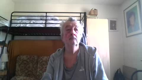 78kiss online show from May 1, 2026, 7:57 am