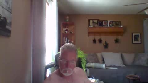 7loong6thik online show from May 19, 2026, 1:50 pm